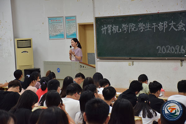 7c8bfab9a89544c79d6538a5cdd579f3.jpg