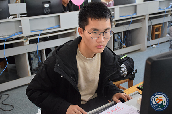 a5fe9ac7f2bf4629b9a083a5a3bcbb79.jpg DSC_0300.jpg