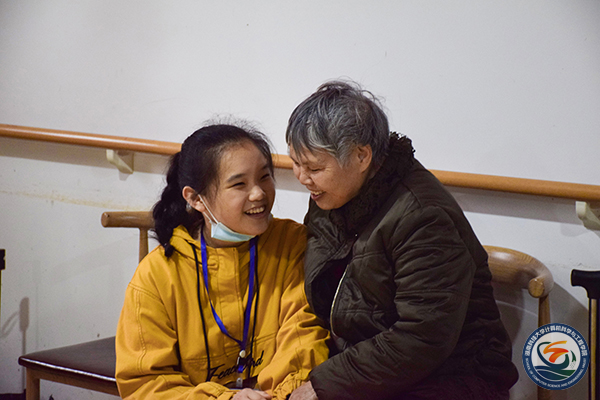 68910b7a37d74e1d9b657f762b2757e0.jpg 合照3.jpg